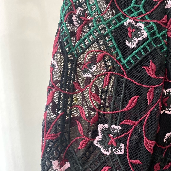 MONIQUE LHUlLLER | Vine Embroidered Velvet Bow Trim Dress - Picture 9 of 15